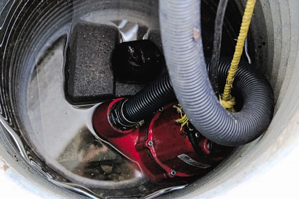 Cost of Submersible Sump Pump Service in Longmont